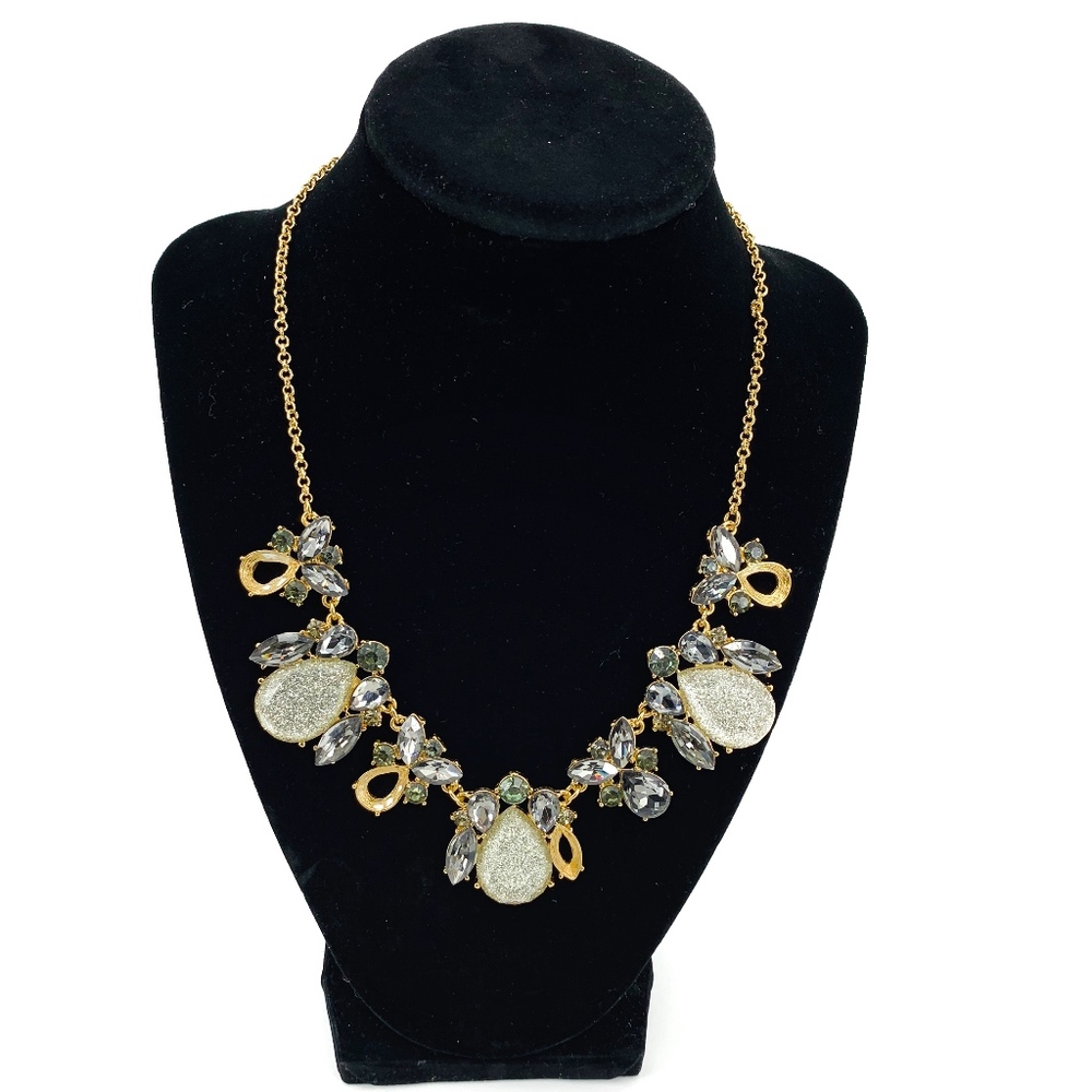 4 for $25 SALE!!!! Fashion Crystal Necklace - Picture 3 of 7